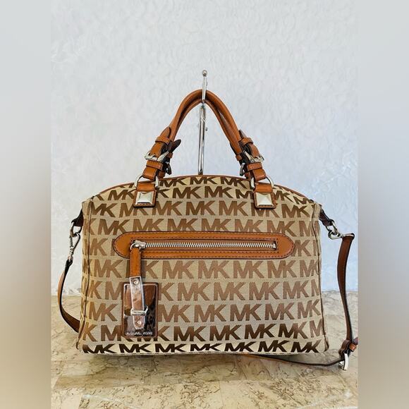 MICHAEL KORS MK logo brown canvas domed sarchek shoulder bag crossbody - Picture 1 of 10